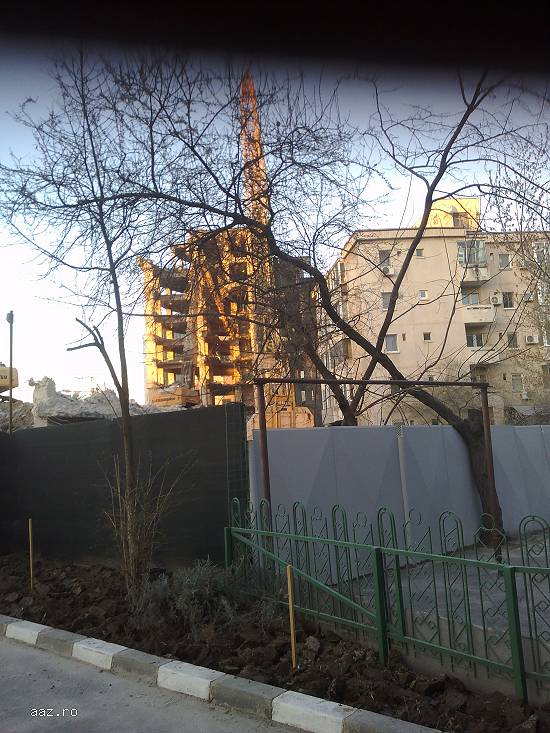 Demolare case,  blocuri