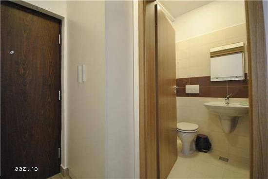 Apartament LUX Totontalului - 2 camere,   parcare,   buncar subteran
