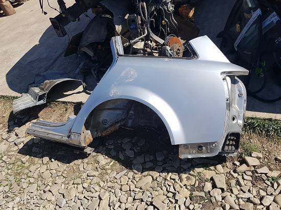 Aripa stanga spate Audi A4 B6 2002-2004 BREAK