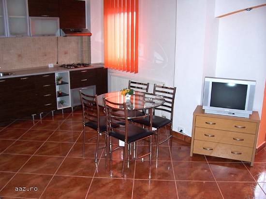 BRASOV -OFER APARTAMENT IN REGIM HOTELIER