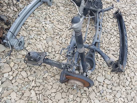 Punte spate Seat Leon 1.9 TDI BXF 90CP 2006-2007
