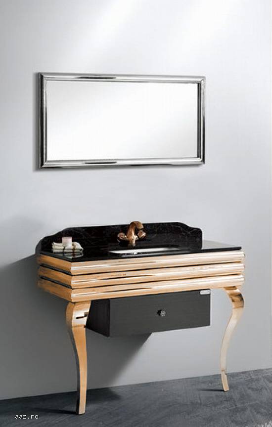 Mobilier de baie la comanda din PVC