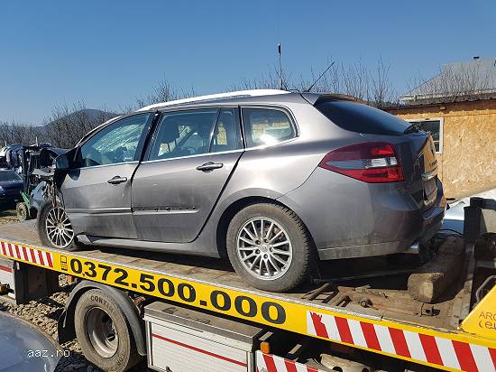 Dezmembram Renault LAGUNA 3 Facelift 2012 BREAK tip m M9R-B8 96KW Euro 5