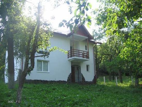 Inchiriez vila munte -280 ron /zi/ 8 pers.