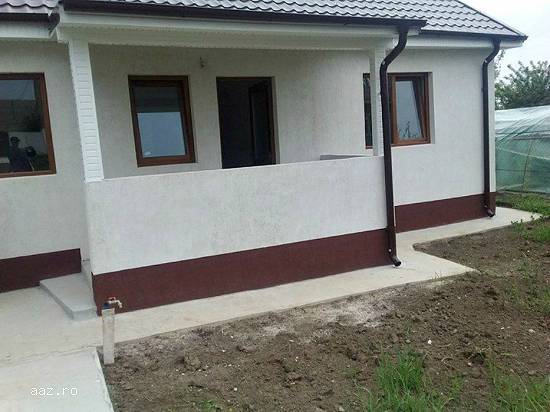 Casa noua ,      p+ posibilitate de mansardare,       partea dreapta
