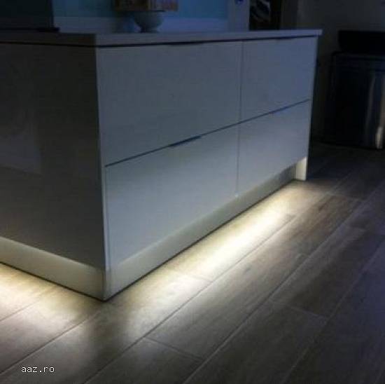 BANDA LED,   2835,   IP20,   ALB RECE