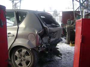 Vand auto avariata spate