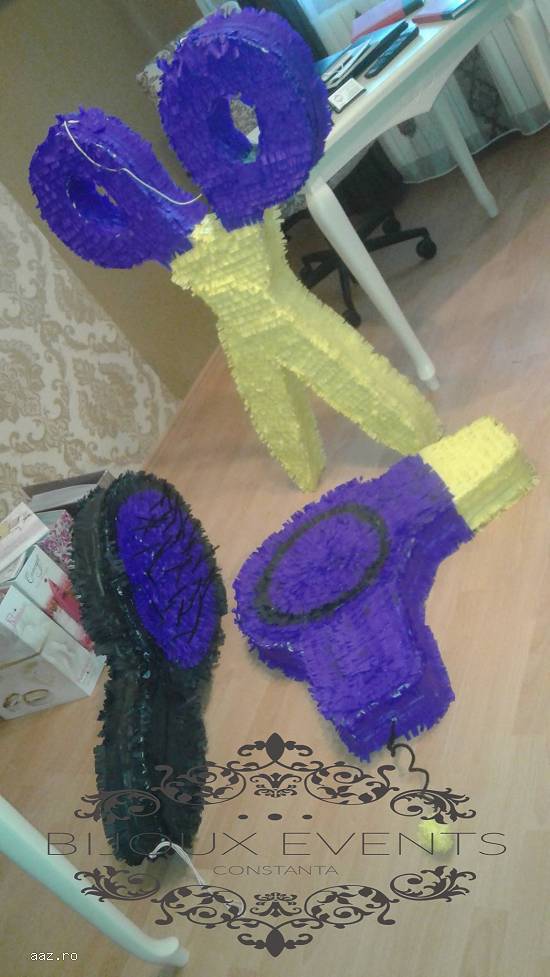 Confectionez pinata Constanta – 0762838354