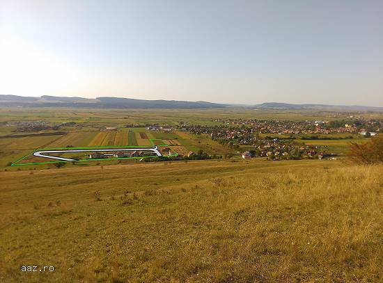 Teren de vanzare pentru case in Ernei,   intravilan,   vizavi de Piata Auto