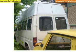 vand sau schimb microbuz ford transit