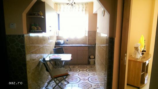 Vand garsoniera,     judetul Hunedoara,     localitatea Lupeni-Nr de telefon:0731296081