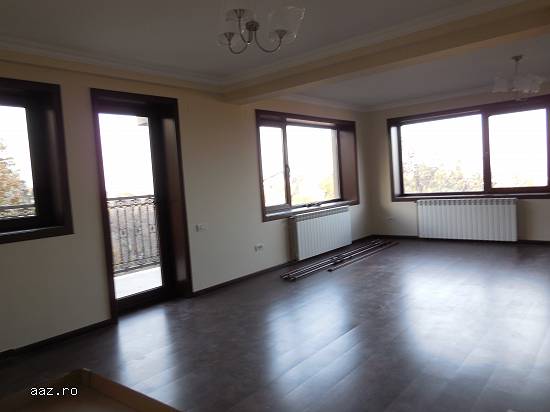 Inchiriere apartament 4 camere Brasov
