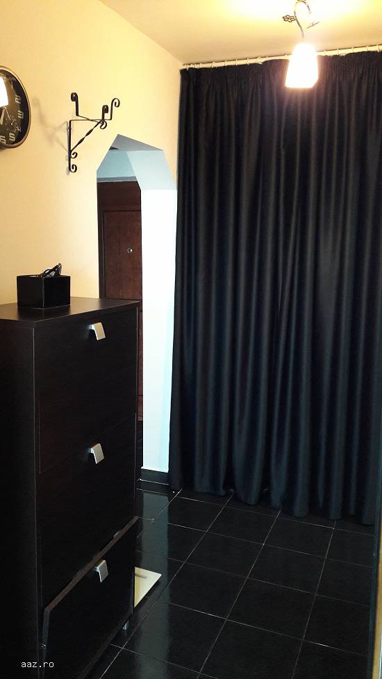 Vand apartament decomandat cu 2 camere Buzau