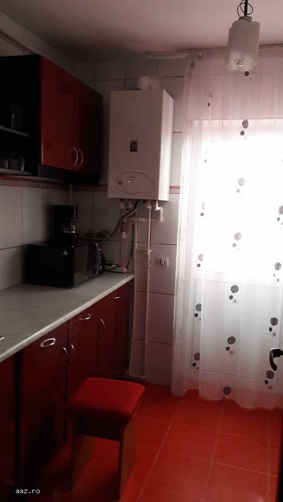 Vand apartament decomandat cu 2 camere Buzau