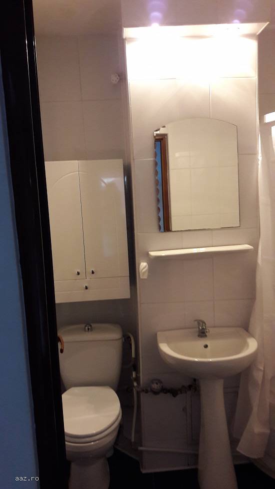 Vand apartament decomandat cu 2 camere Buzau