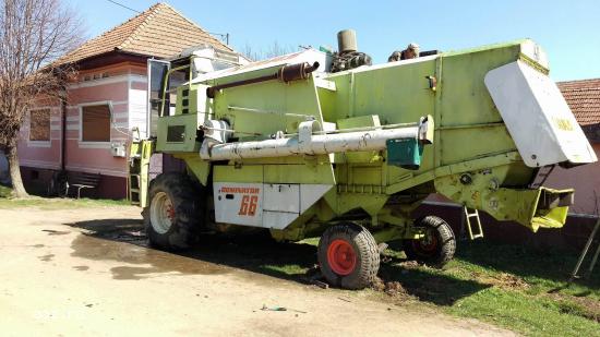 Vind combina claas dominator cu tocator de paie