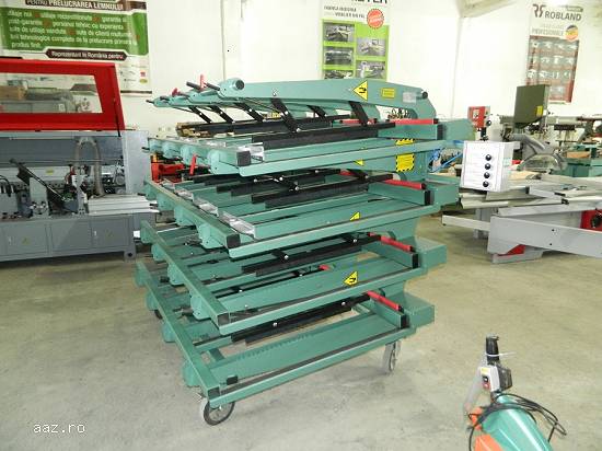 Presa pentru panouri OILTEC