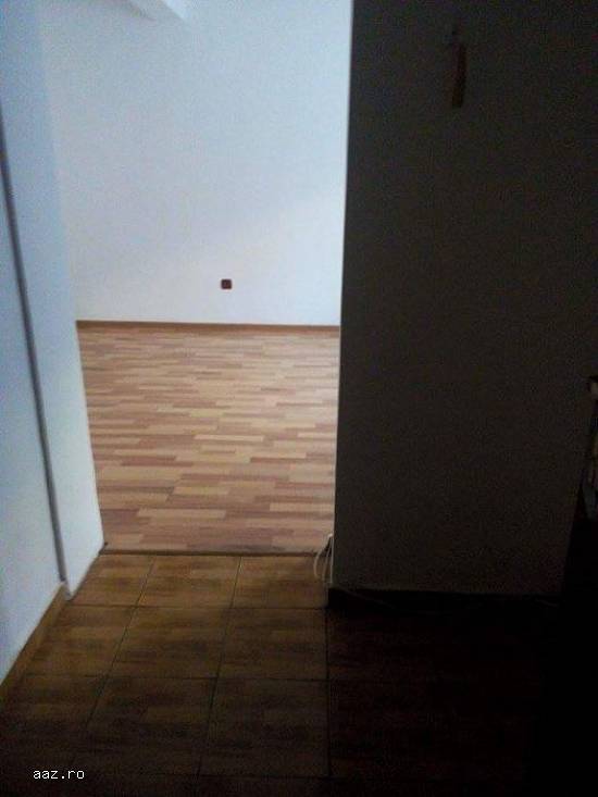 Vand garsoniera Dragasani