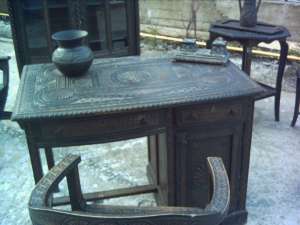 vand mobila veche de peste 150 ani