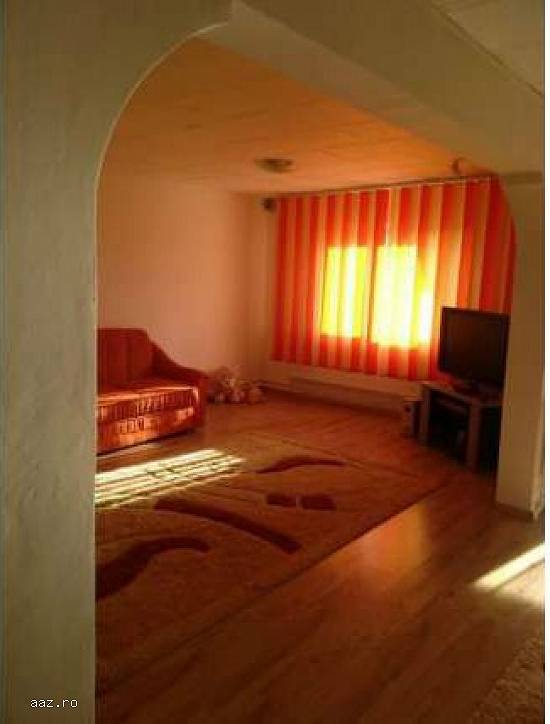 Casa + 418mp teren