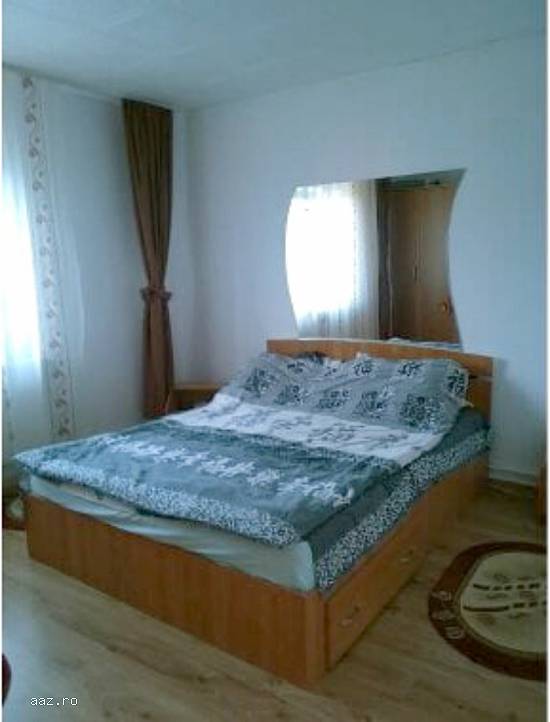 Casa + 418mp teren