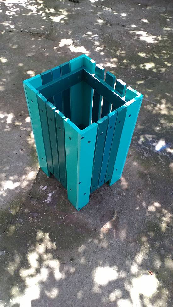 Cos pentru gunoi stradal