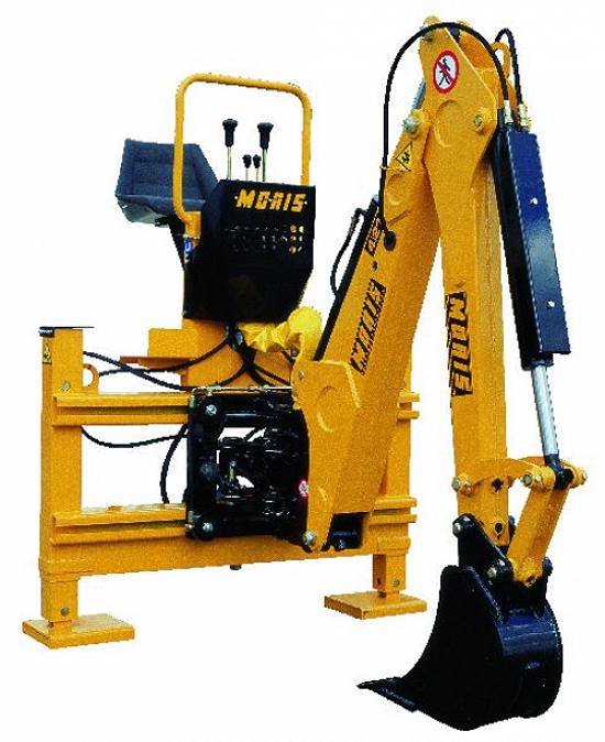 Brat excavator pentru tractoare 65 cp