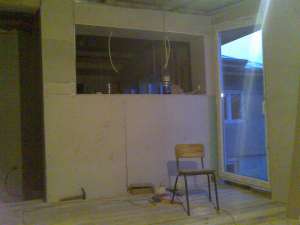 executam renovari interioare