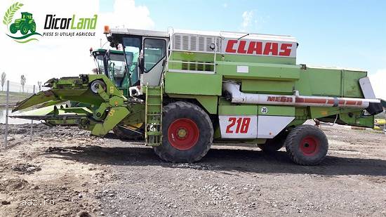 Combina Claas Mega 218