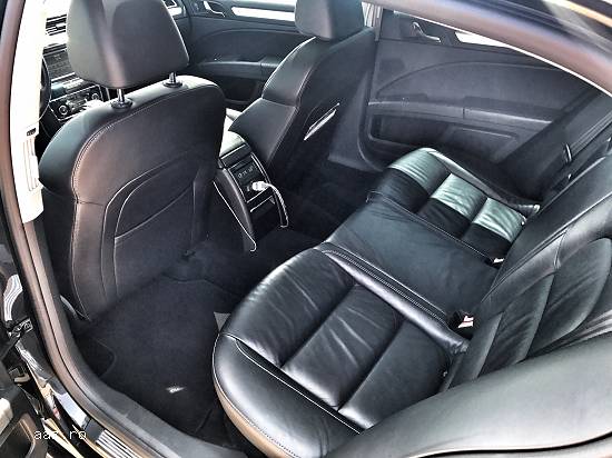 Închiriere Auto cu șofer Rent a car with driver :  Mașina/ Car :  Skoda Superb 2.0 TDI 170 Hp DSG