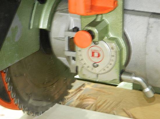 Circular Radial DEWALT