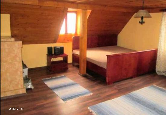 vand casa de vacanta