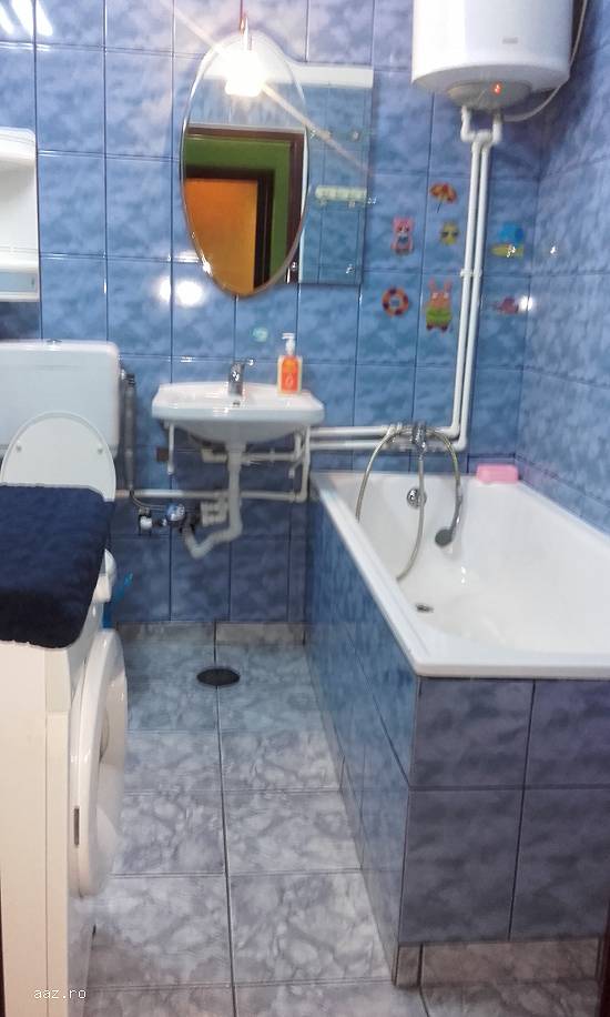 Inchiriez apartament  in Saturn