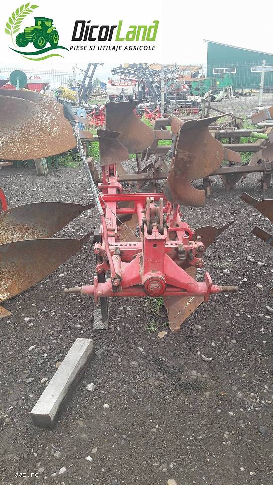 Plug 2 cormane reversibil marca Massey-Ferguson