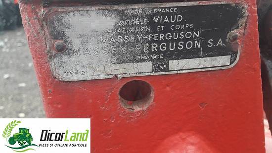 Plug 2 cormane reversibil marca Massey-Ferguson