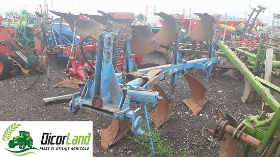Plug cu 3 cormane reversibil marca Lemken model Opal 90