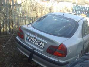 Piese Mitsubishi Carisma 2001