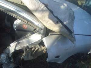 Piese Mitsubishi Carisma 2001