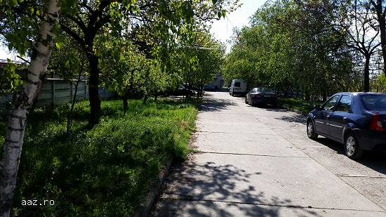 Vand Cladire Birouri si Teren Intravilan