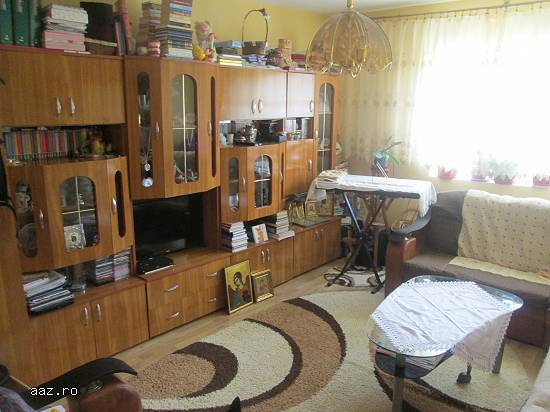 VAND APARTAMENT 2 CAMERE DECOMANDAT