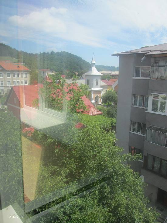VAND APARTAMENT 2 CAMERE DECOMANDAT