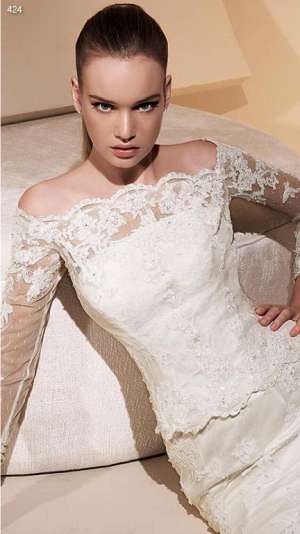 Vand rochie de mireasa W1