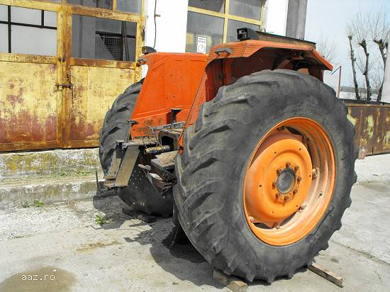 Dezmembrez tractor Same Drago  120
