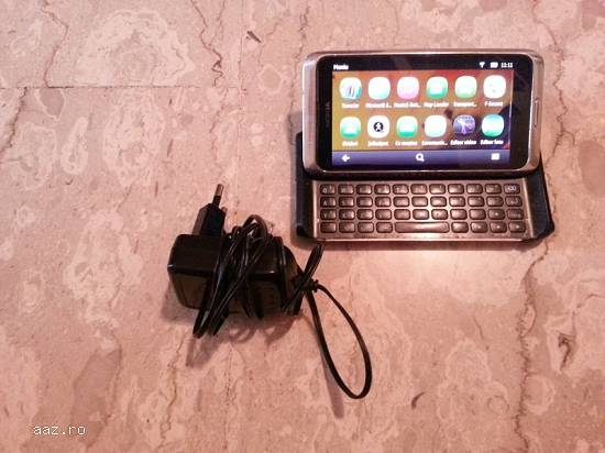 Nokia E7 smartphone slider multitouch