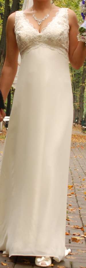 Vand rochie mireasa Agnes Toma 2009,  crem
