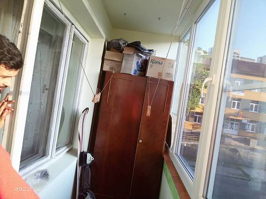 Vand apartament 2 camere recent renovat 0785406633