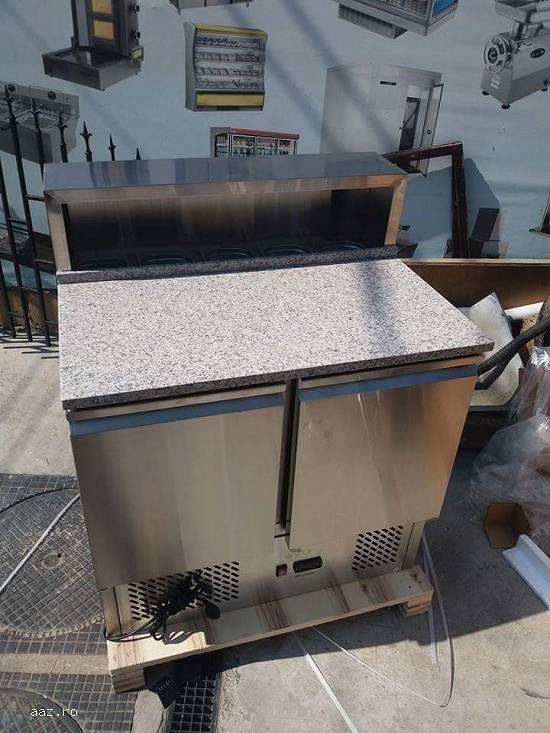 Masa pizza cu granit NOUA -5 gn 1/6 Dim.90x70x120cm Alimentare:220v