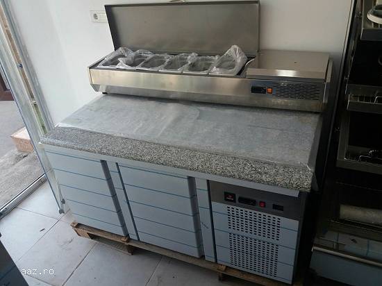 Masa pizza cu granit si salatiera Firma Fagor Spania Dim.135x70x85cm Alimentare:220v