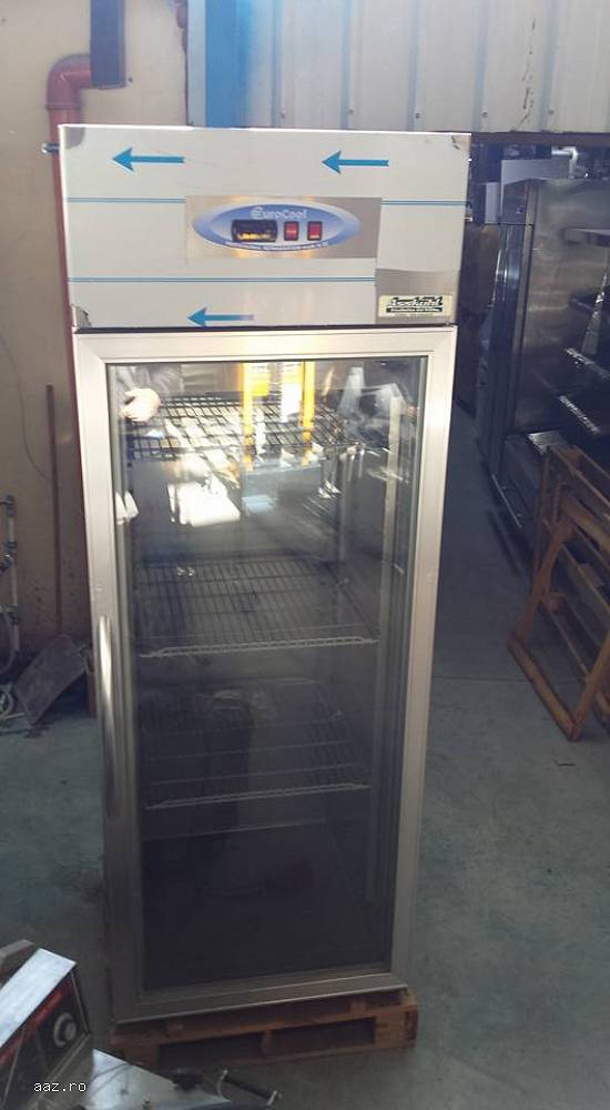 Frigider inox cu geam Firma Asskuhl Germania Dimensiune:70×70×200cm Alimentare: 220v Garantie 12 l