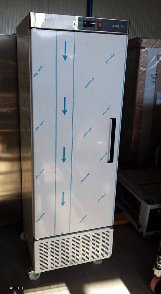 Congelator Aspes Spania Dimensiune:70×73×210cm Alimentare: 220v -20 grade